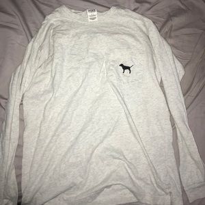 Long Sleeve Vs Pink T-shirt